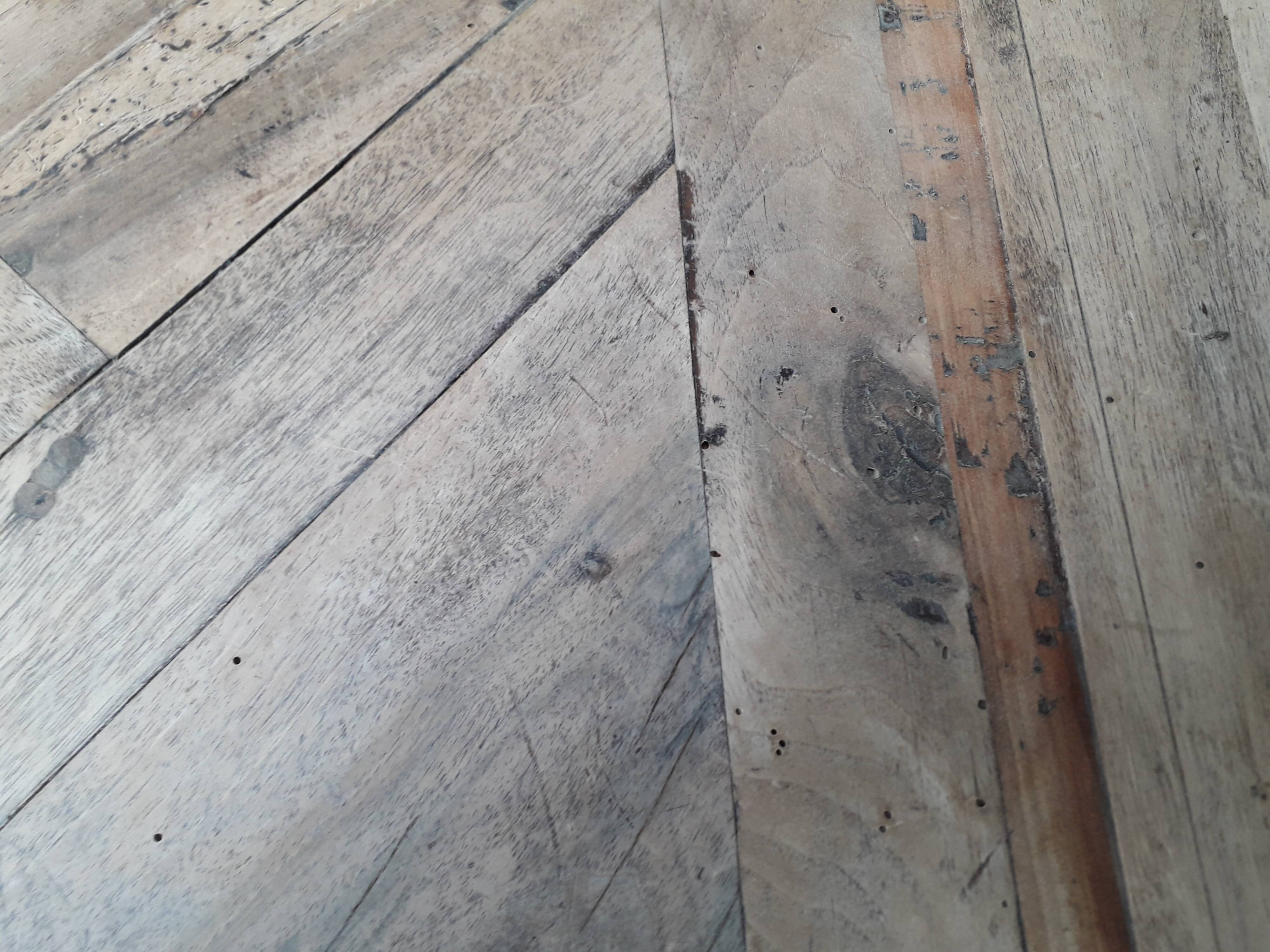 Table à manger bois et fer forgé