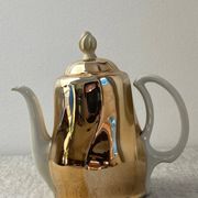 HKE porcelain thermal teapot