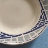 Series of 4 earthenware soup plates