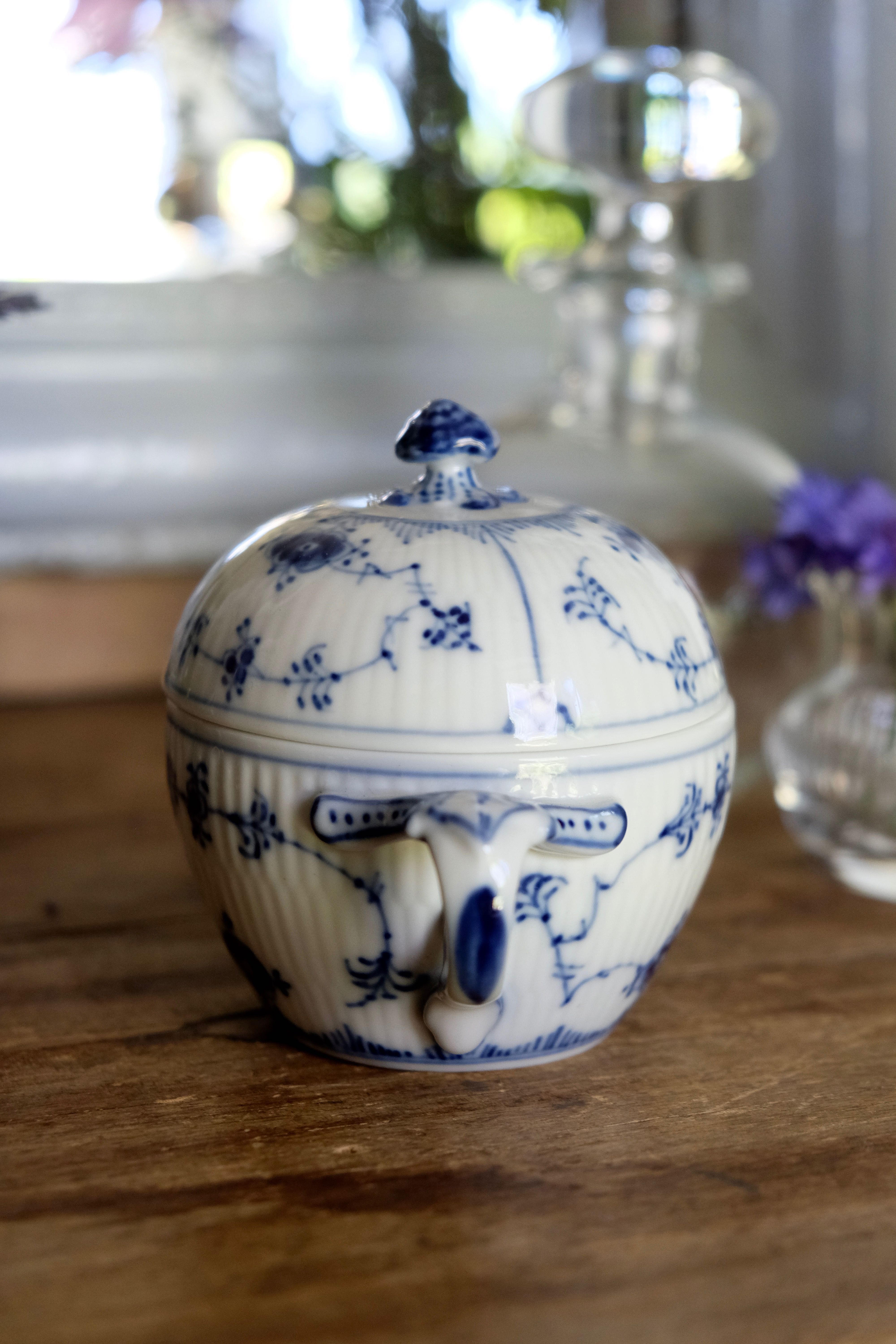 Royal Copenhagen Sugar Bowl #1/428 Blue Fluted Plain design Arnold Krog
