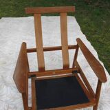 FD 164 armchair by designer Arne Vodder