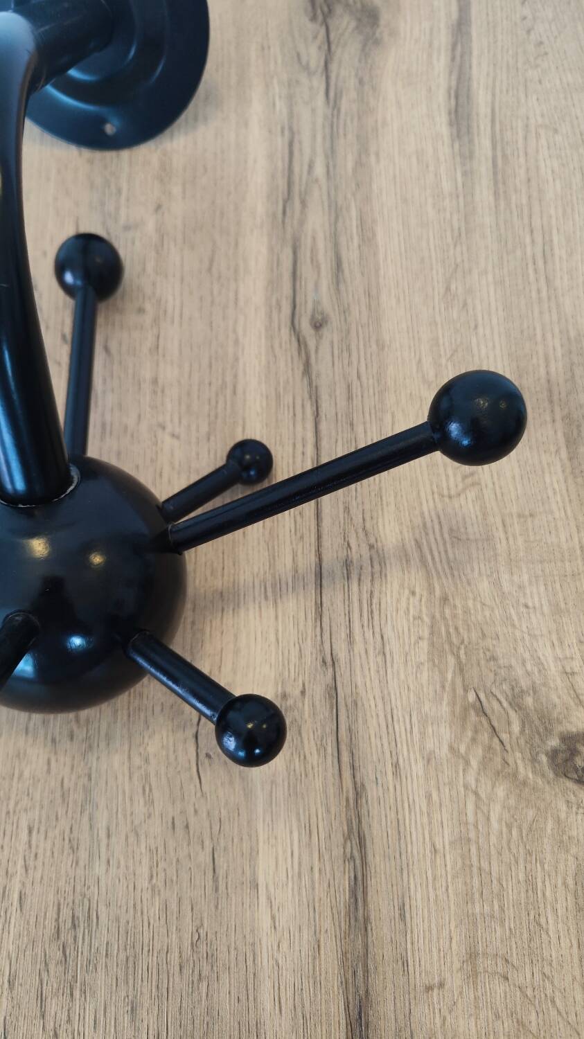 Sputnik coat rack