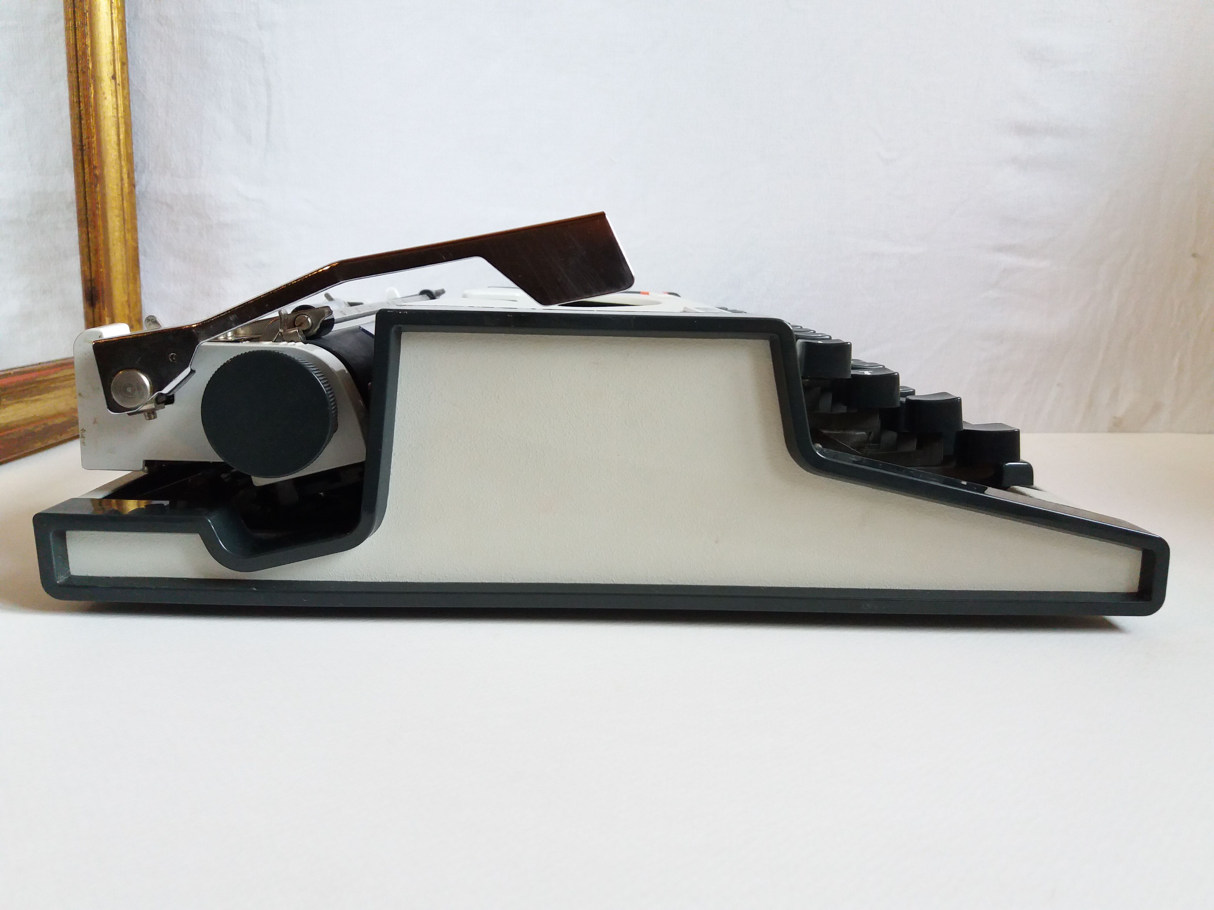 Luxury Olympia Traveller Typewriter