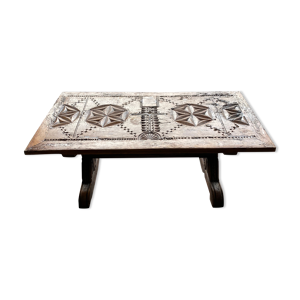 Table basse de chalet montagnard