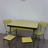 Table and chairs in formica yellow