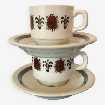 Vintage bistro cups