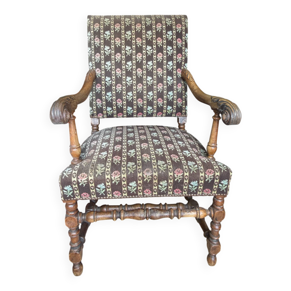 Fauteuil style Louis XIII