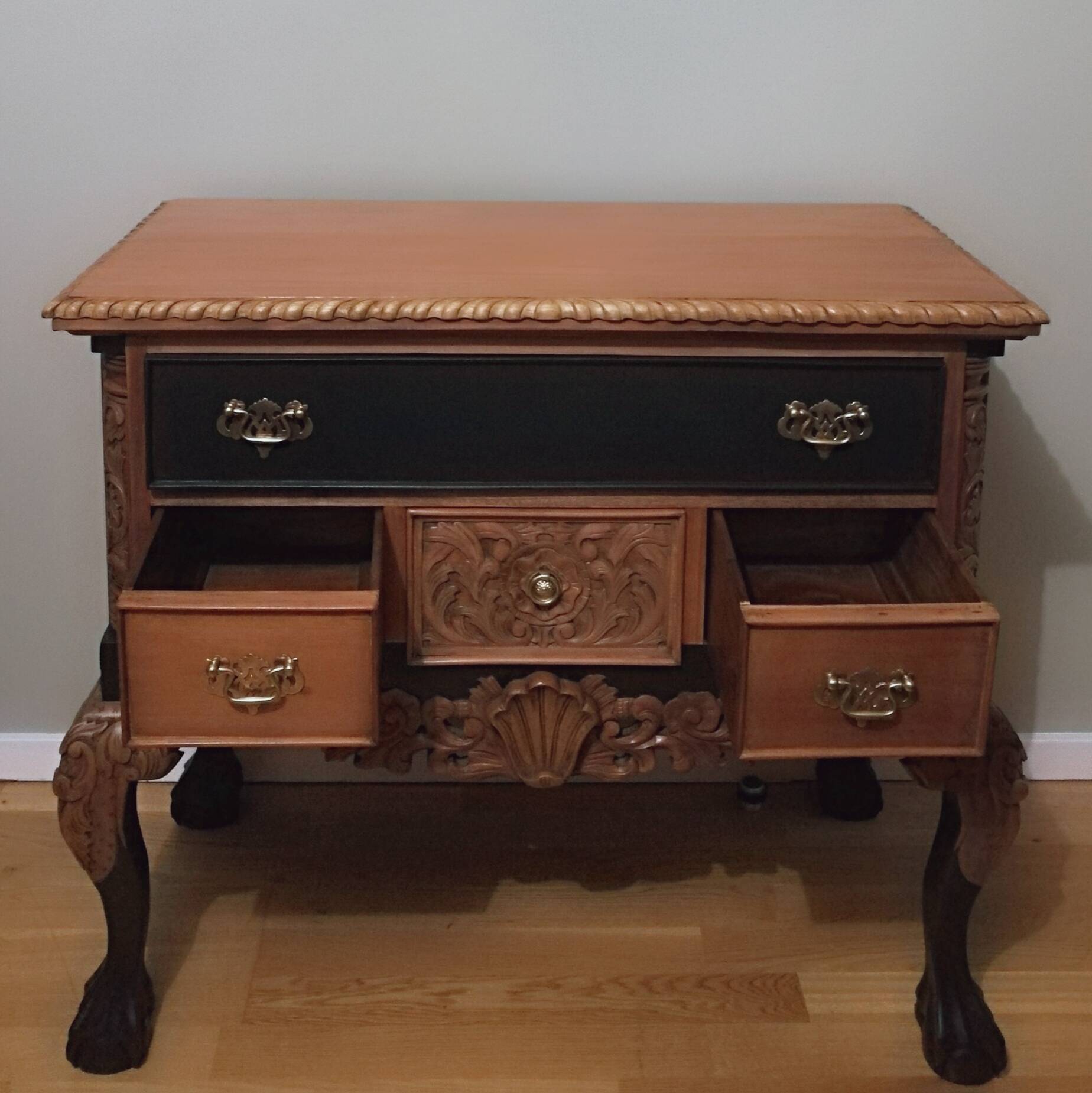English chest of drawers