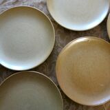 6 stoneware dessert plates from "Grés Village" in very good condition