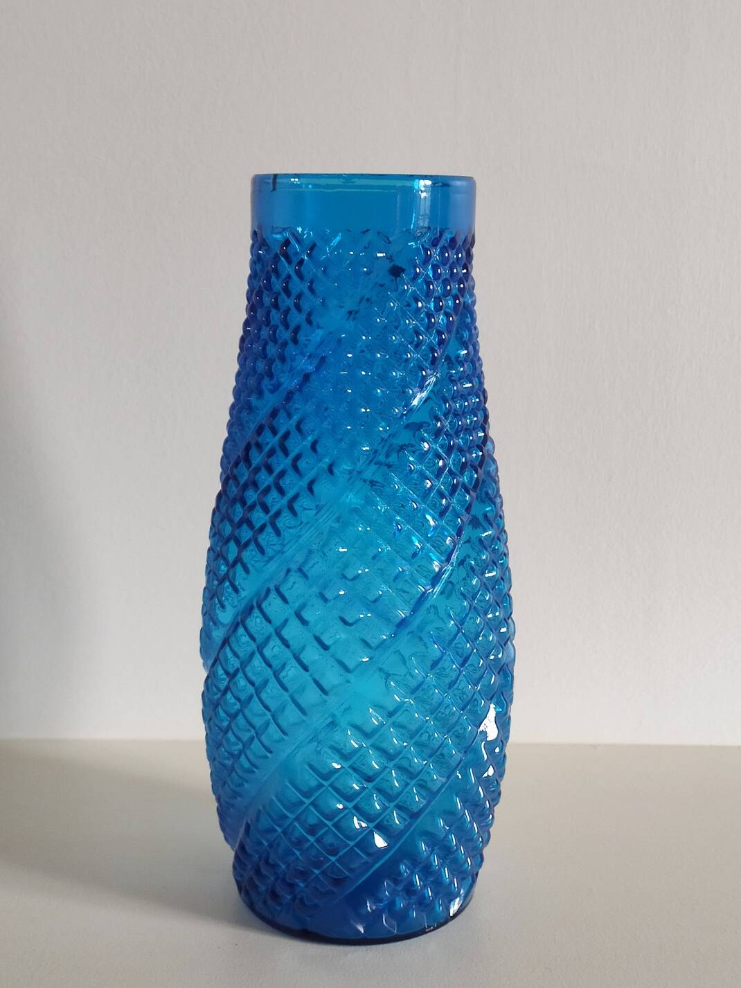 Vase verre bleu