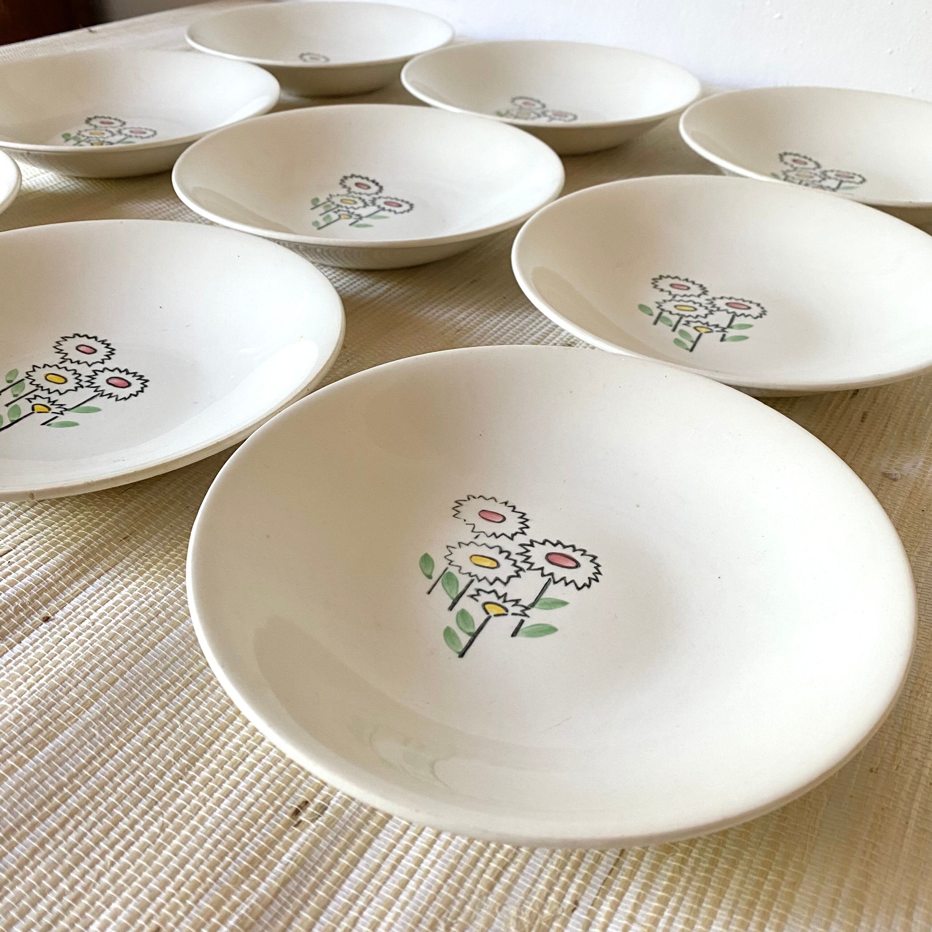 Hollow earthenware plates from Gien