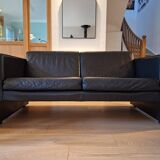 leather sofa brand Mobilier International