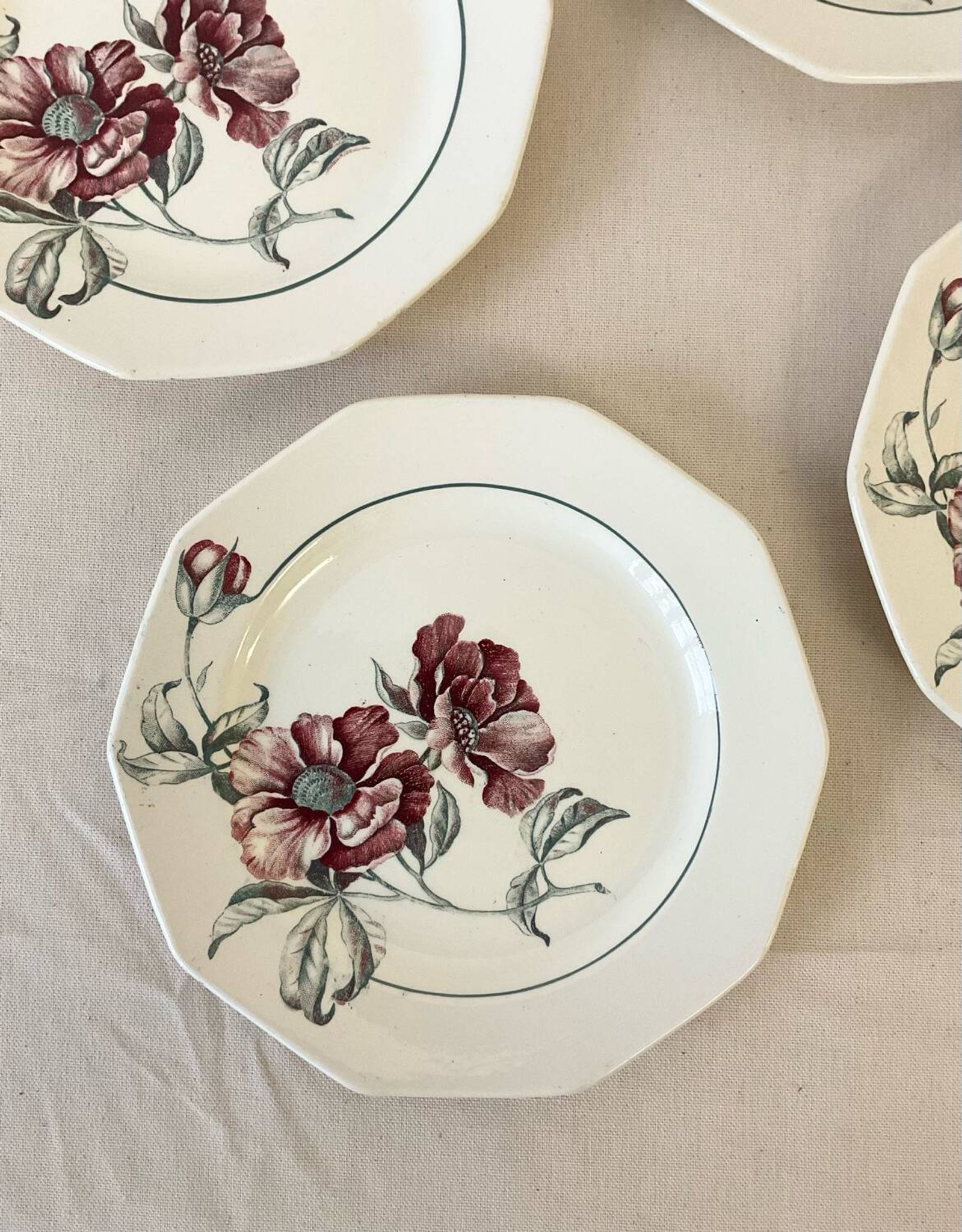 Set of 4 Sarreguemines Simone plates – Vintage floral design