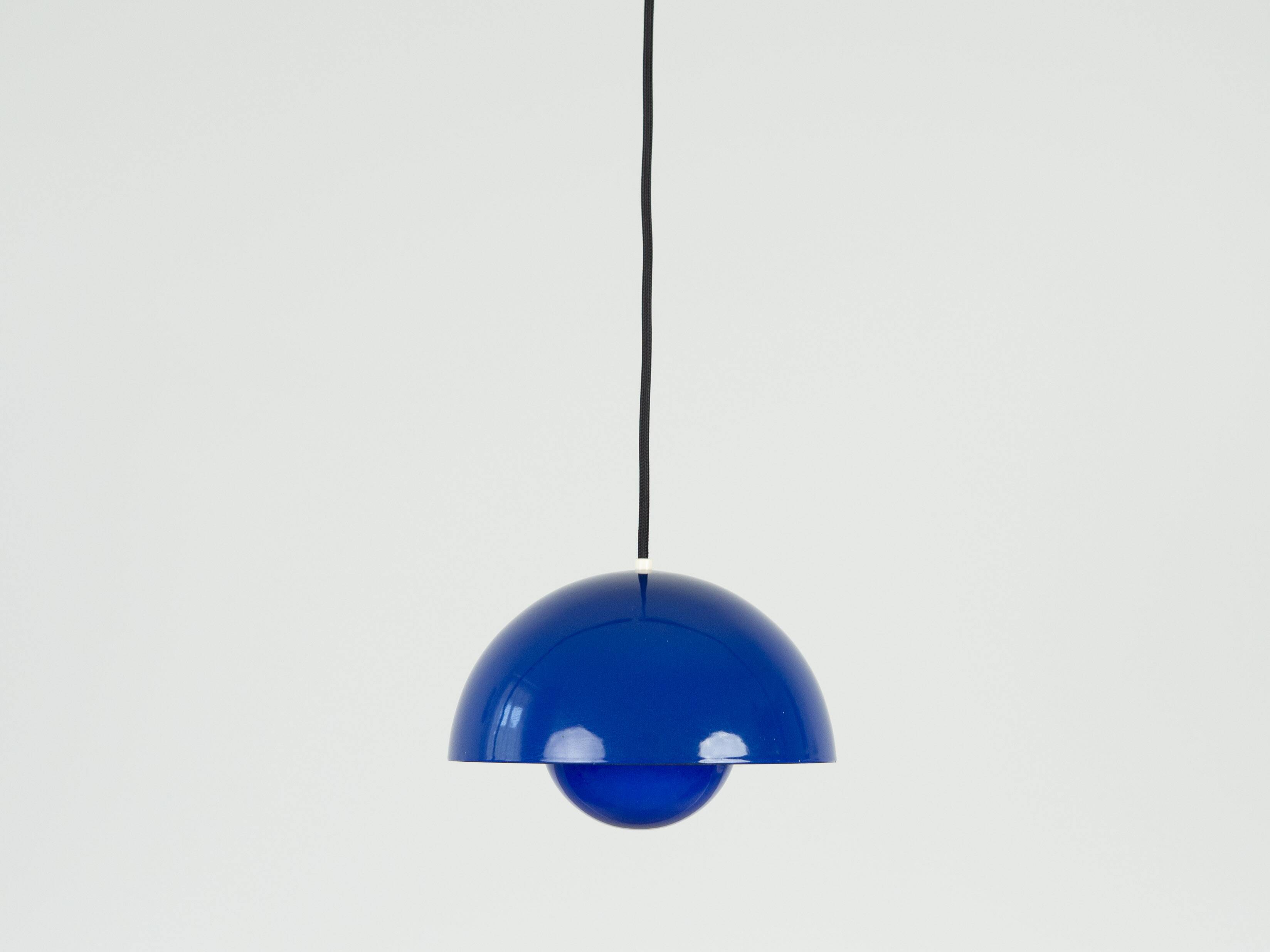 Pair of 2 vintage Danish Flowerpot lamps by Verner Panton, 1968