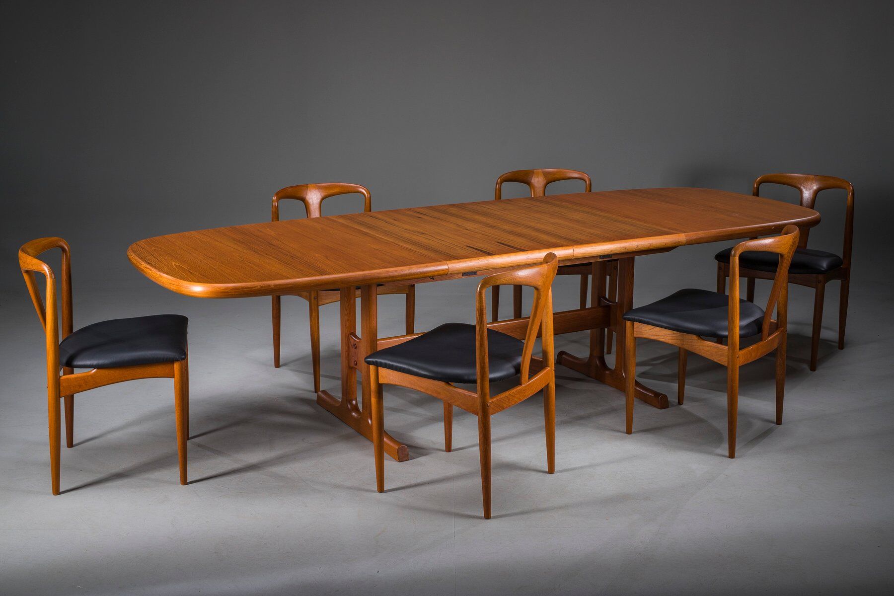 Table à manger extensible en teck de style danois de Glostrup, années 1960