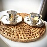 Pair of coffee cups with saucer (18th century)