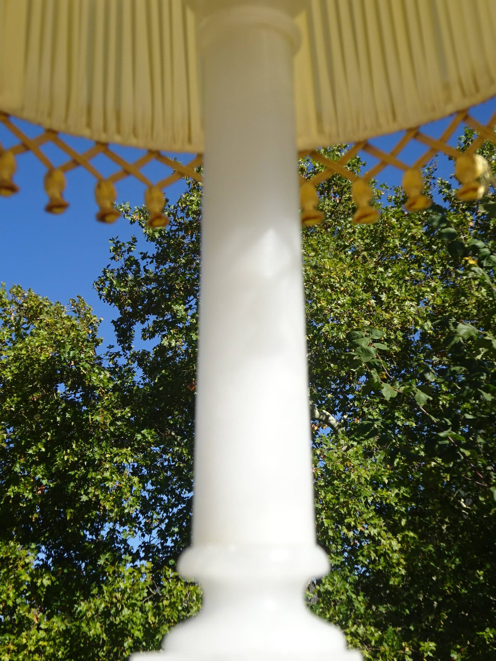 Alabaster lamp