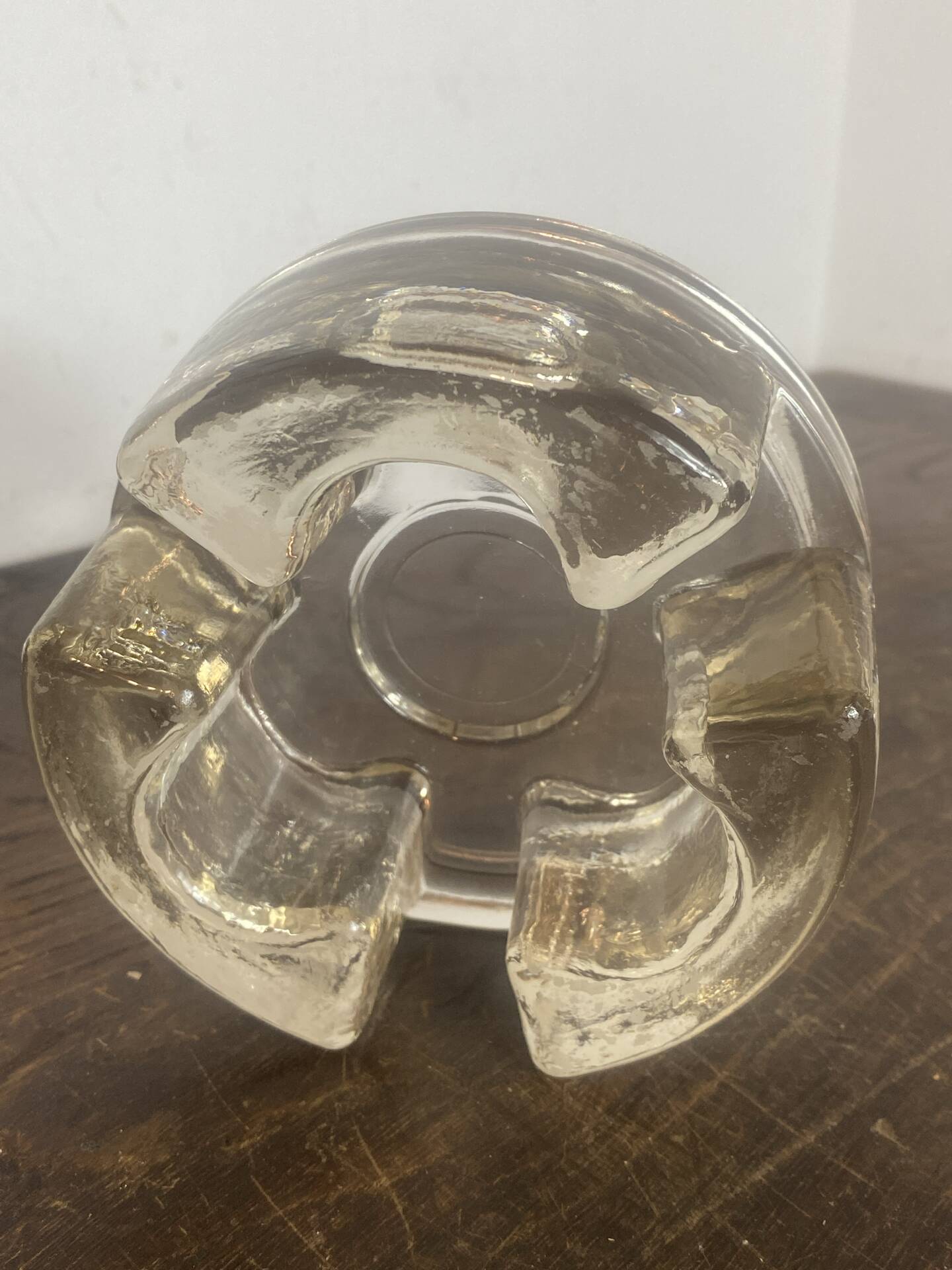 Candle holder, glass warming plate