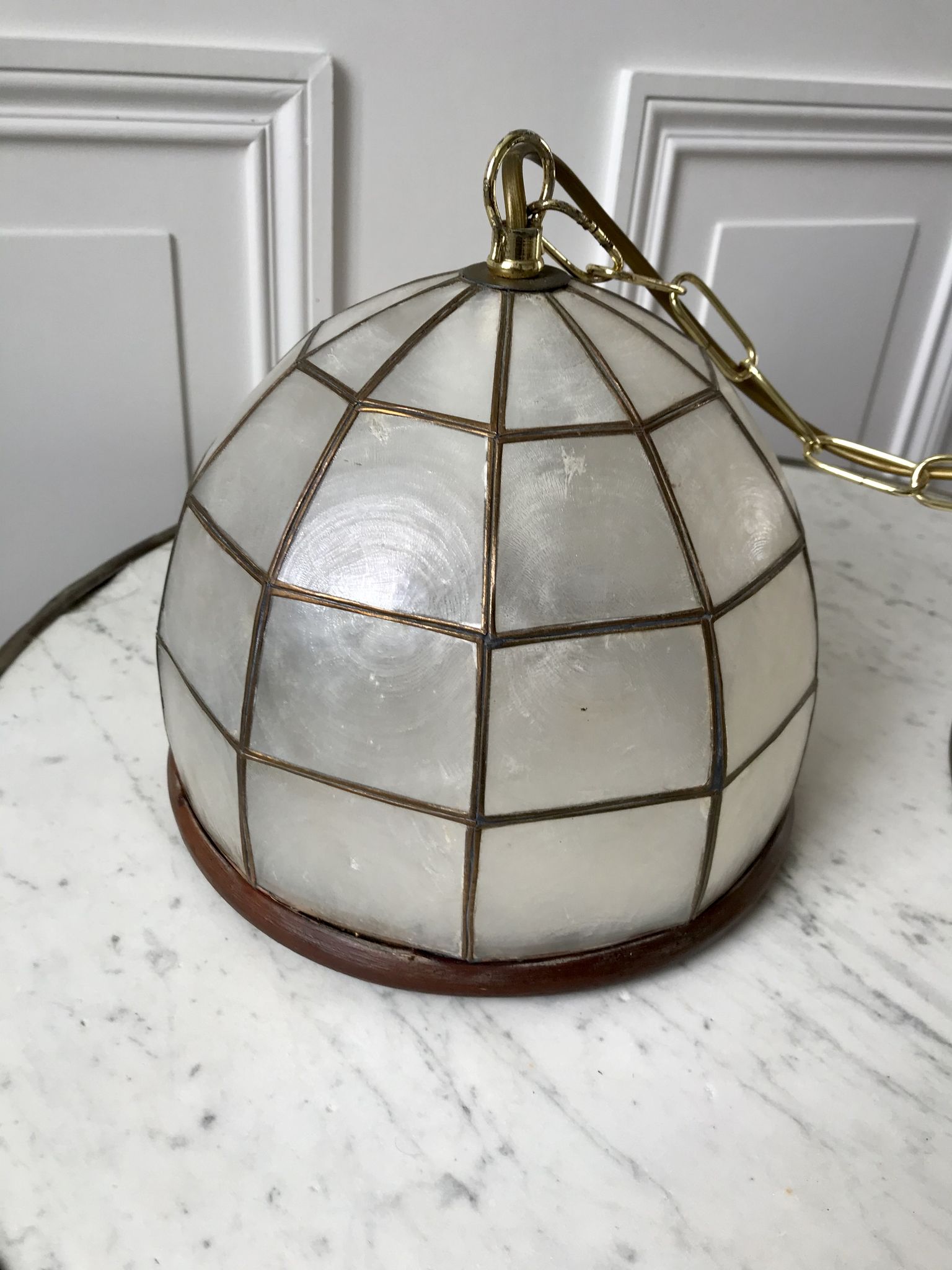 Suspension in mother-of-pearl and bamboo / wood 50s