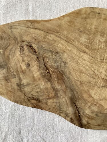 Planche à découper en bois clair vintage