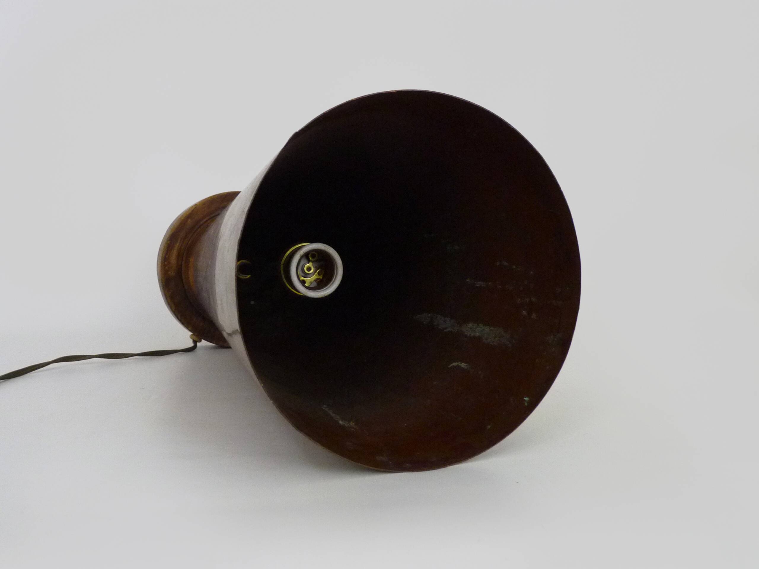 Large Art Deco Basin Lamp 1930 copper and wooden base