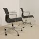 Lot de 2 fauteuils modèle EA 117 de Charles et Ray Eames par Vitra