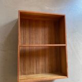 Scandinavian shelf
