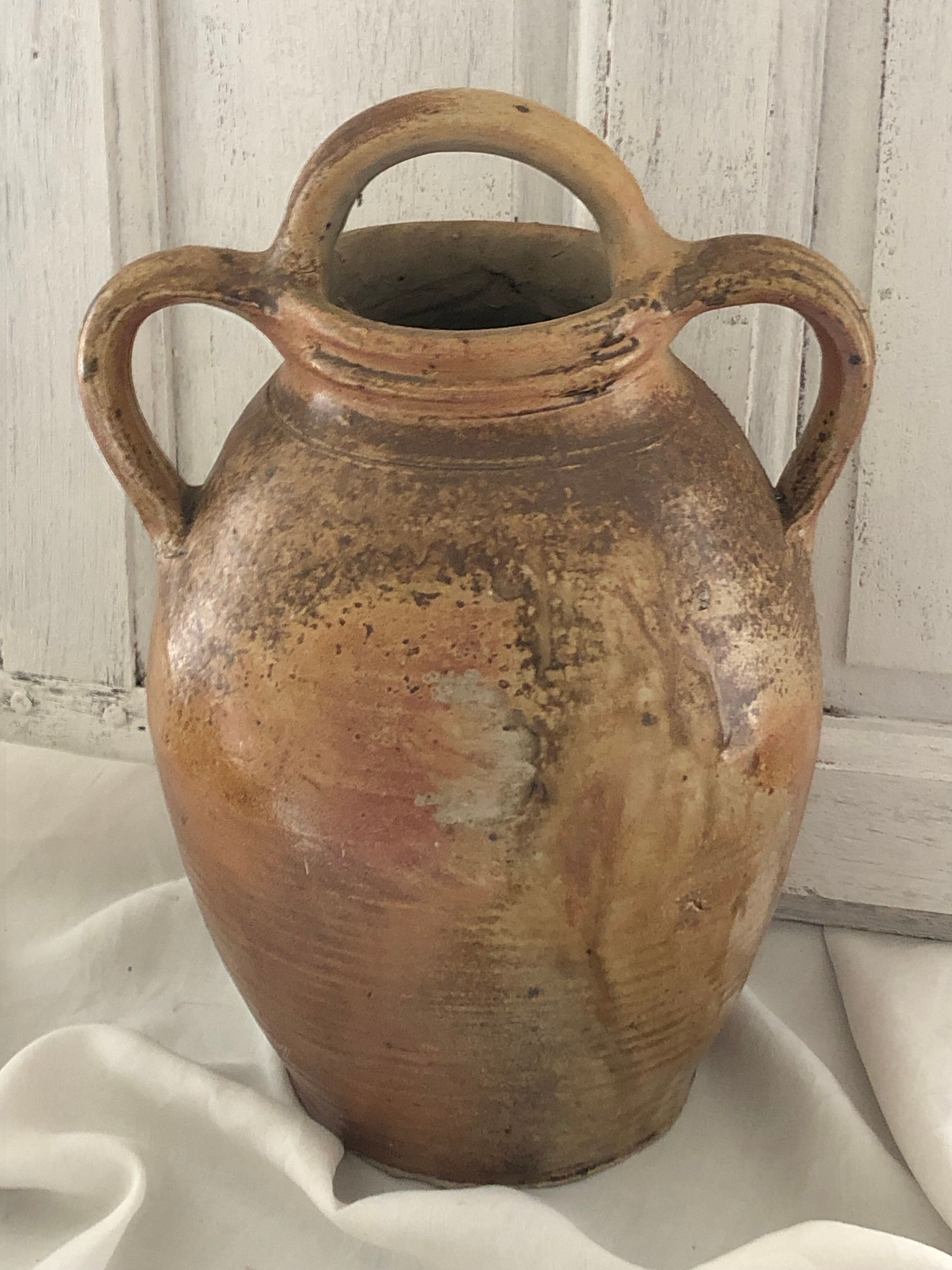 Old jar, gargoulette, kid jug