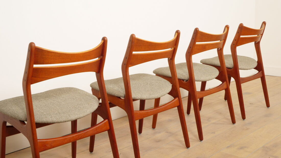 4 x dining chairs | Erik Buch | Model 310 | Teak | re-upholstered