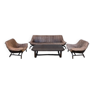 Sofa set with 2 armchairs and coffee table in banbou and leather 1970