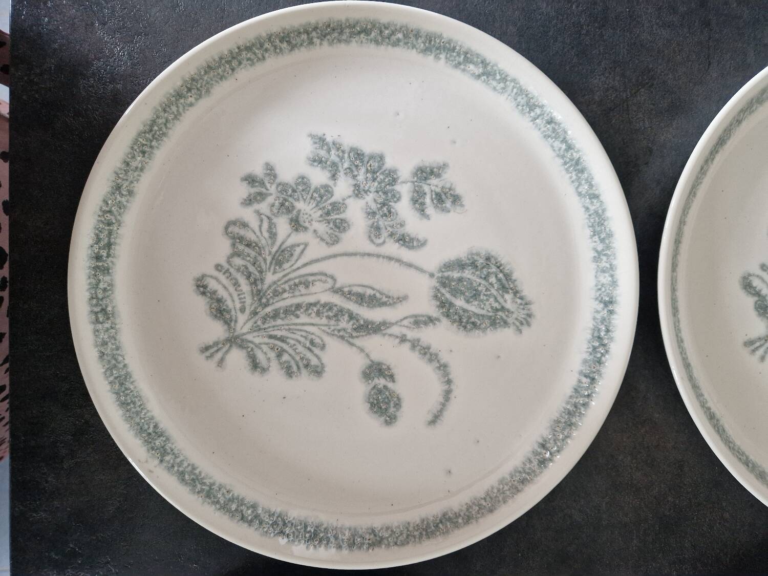 4 large vintage ceramic plates/presentation dishes