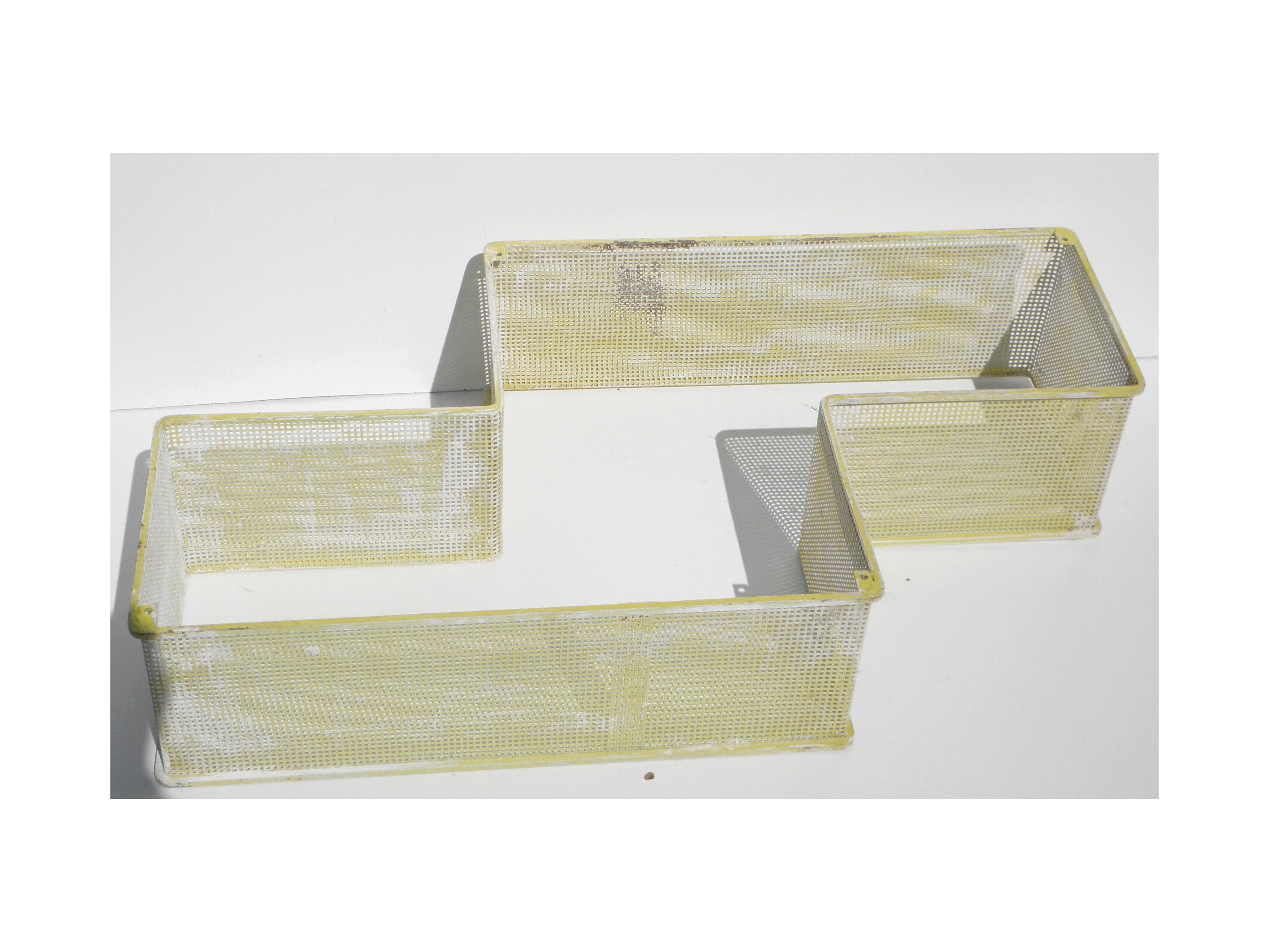 Shelf 'dédale' Mathieu Matégot