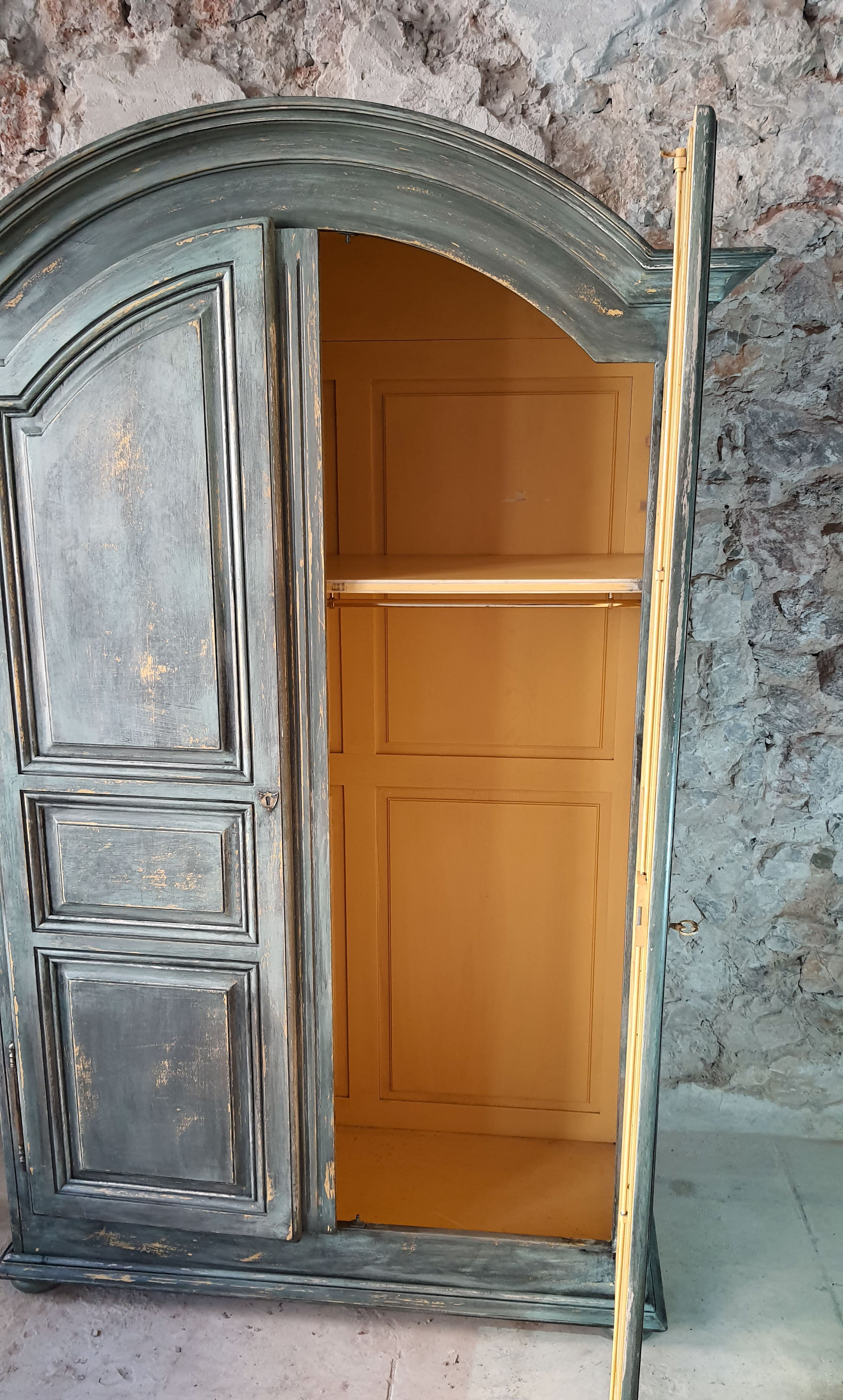 Wardrobe wardrobe de tonges shabby chic patinated