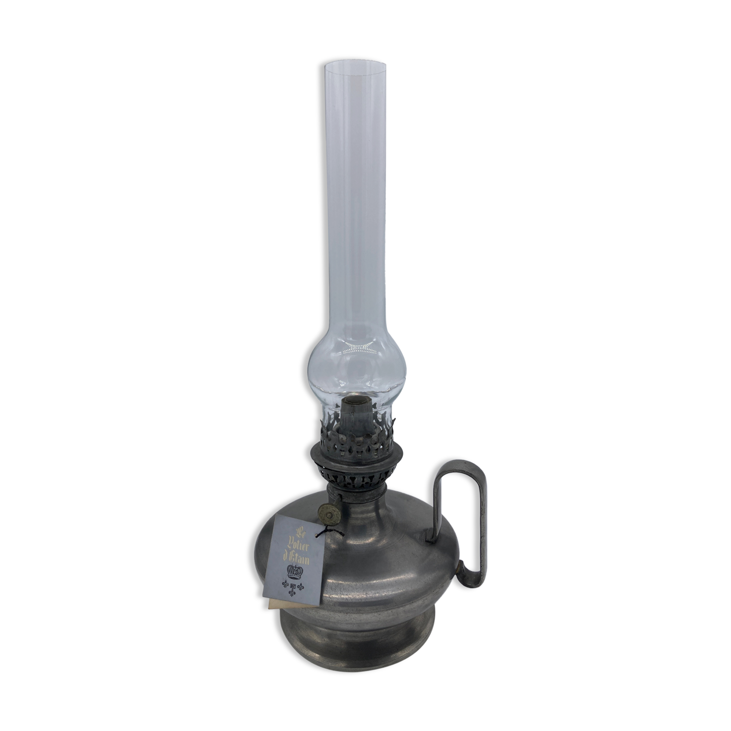 Tin foot kerosene lamp