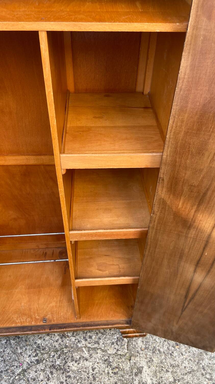 Small Art Deco cabinet 1930 in elm burl