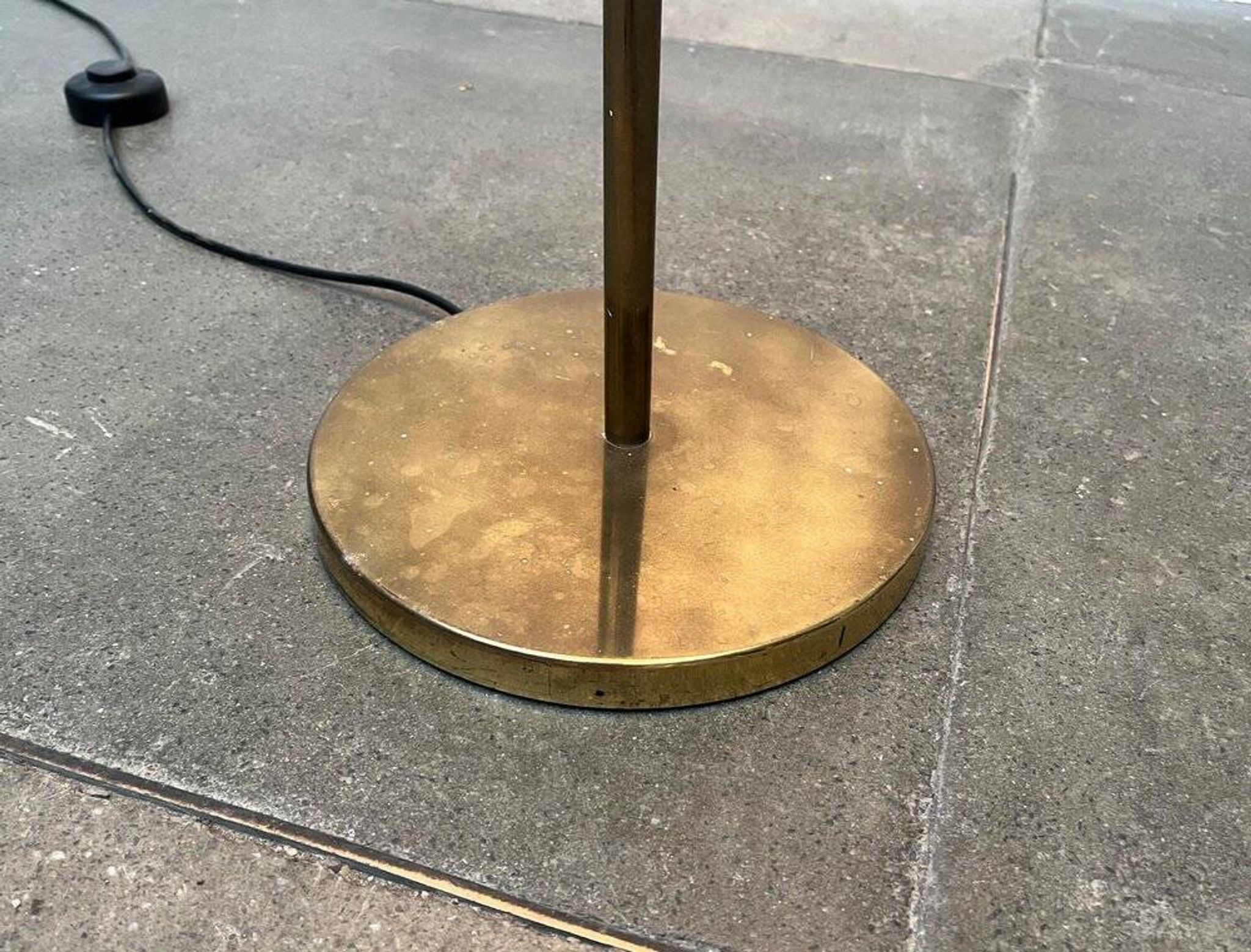 German brass floor lamp in Space Age style from the mid-century by Kaiser Leuchten, 1960s.