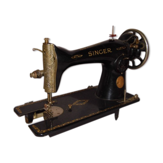 Singer Napoleon sewing machine black and gold