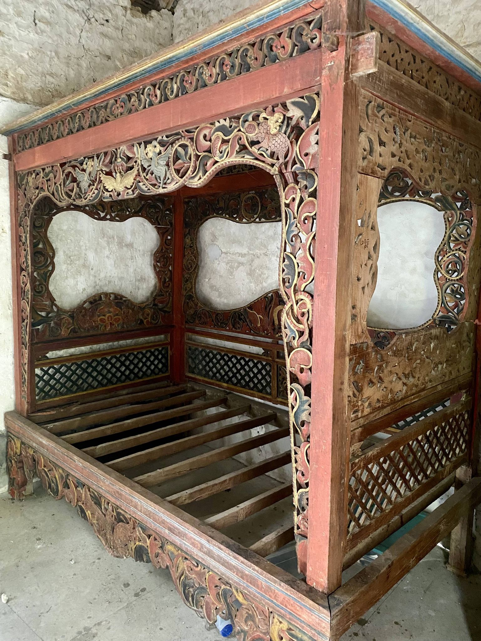 Lit Royal of Sumenep (Peranakan / Madura Style)