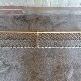 Shelf former luggage carrier