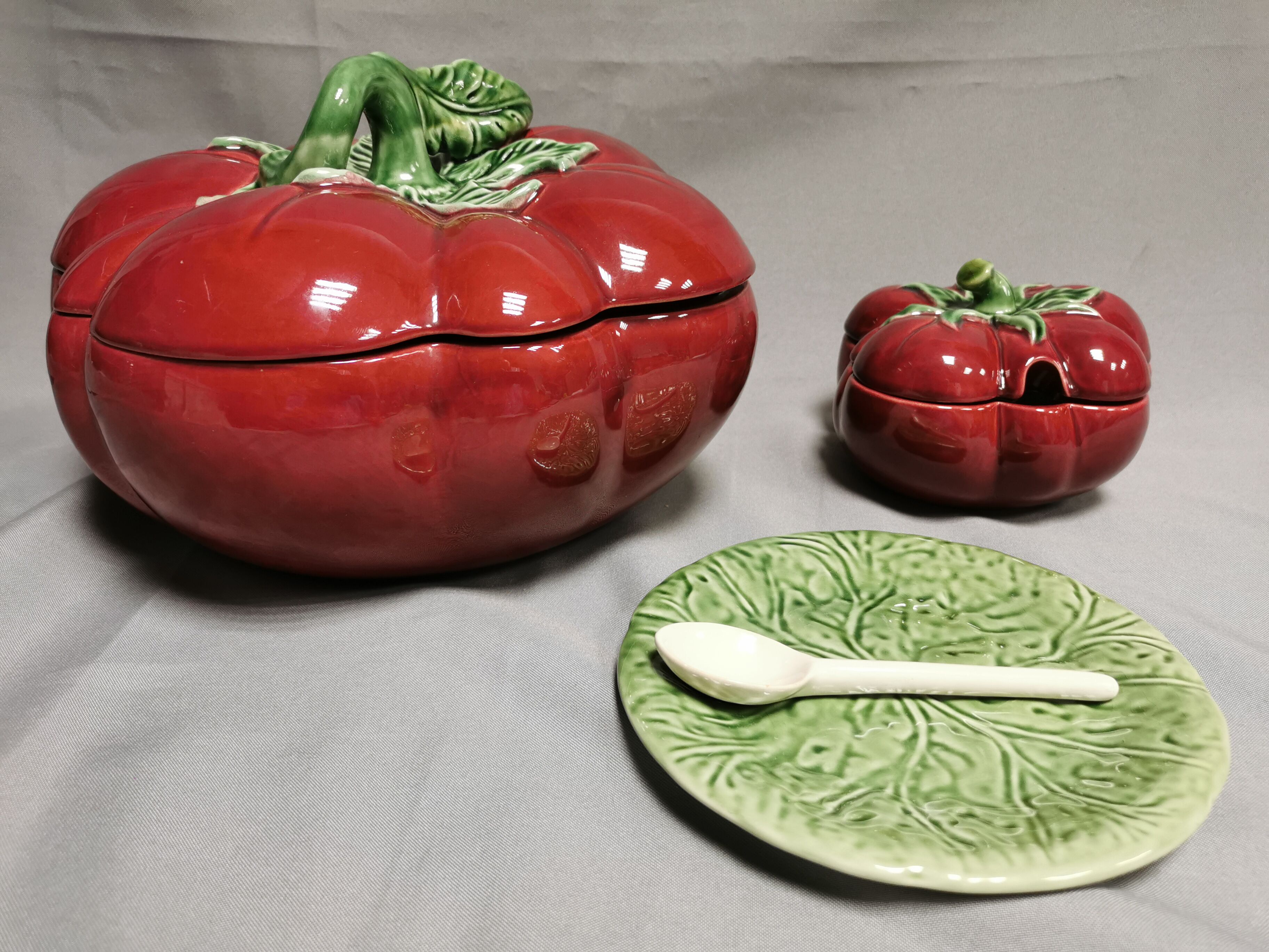 Vintage soup tureen + Trompe l'oeil sauce boat, majolica tomato shape