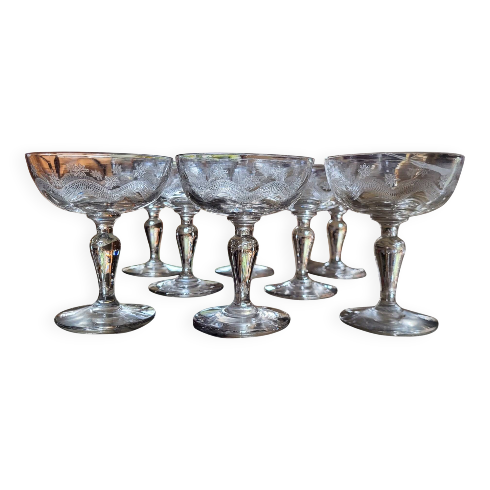 8 engraved glass champagne coupes from Meisenthal, Art Deco