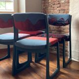 Set of 4 self-chairs with sled base