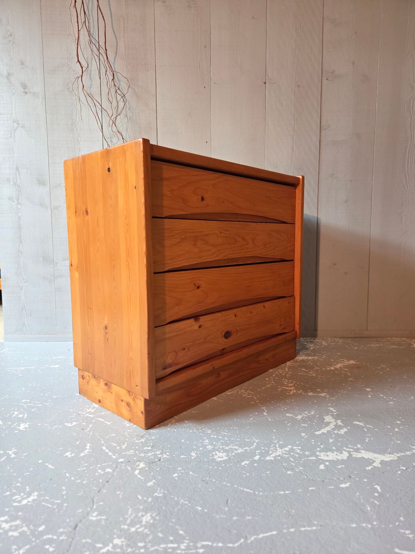 Commode en pin