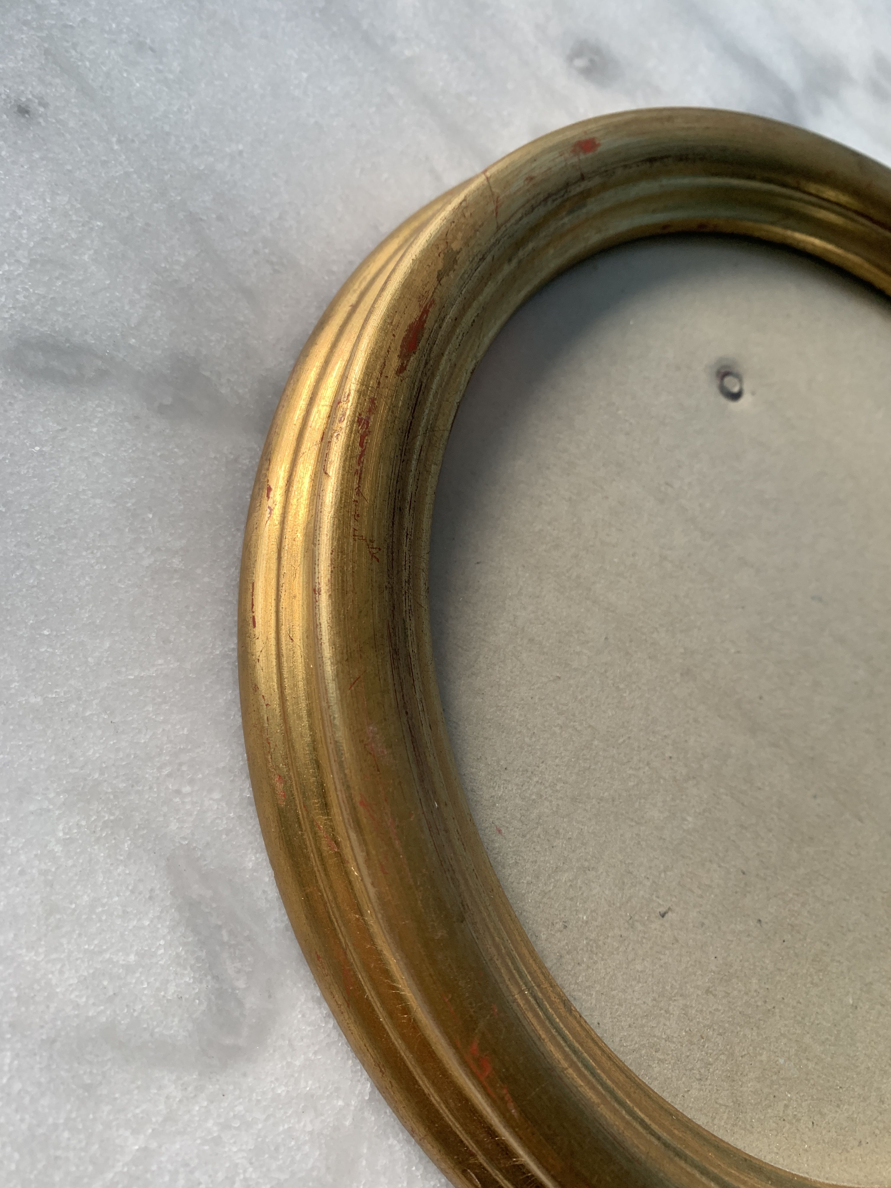 Golden round frame