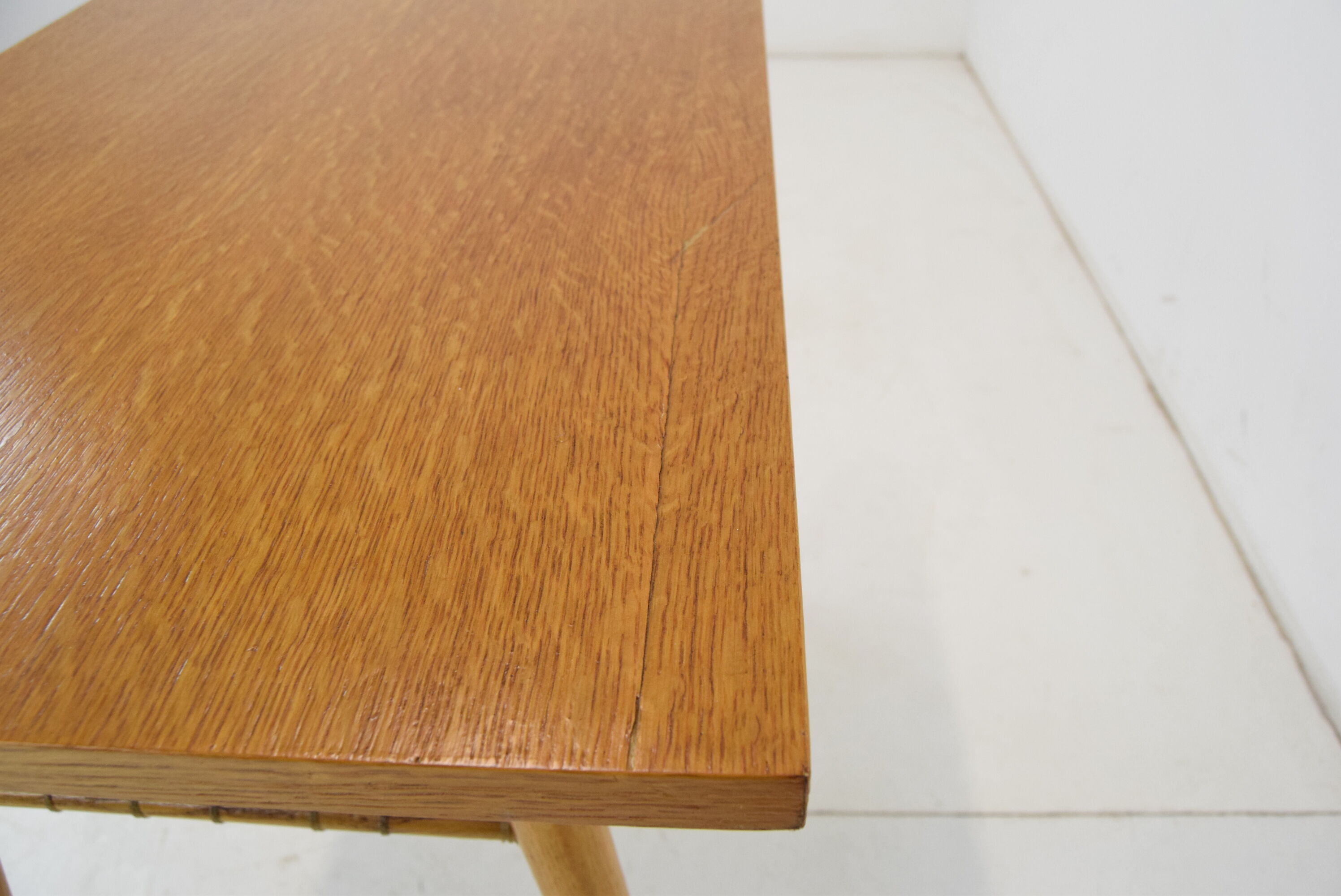 Mid-century coffee table/uluv,1960's.