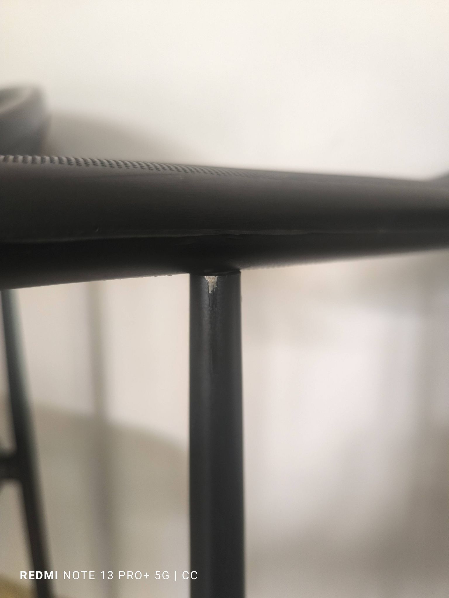 P40 fasem chairs by giancarlo vegni & gianfranco gualtierotti