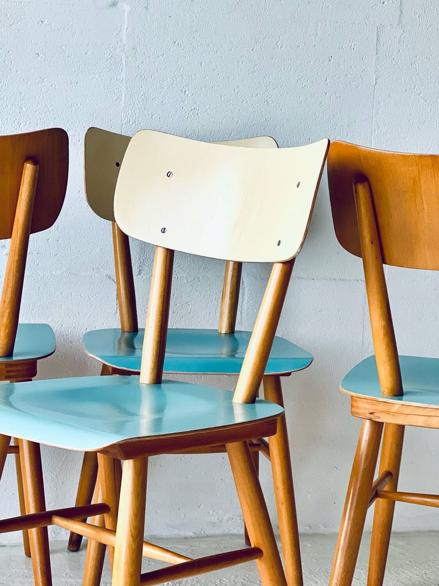 Chaises Birtro de Ton, années 1960.