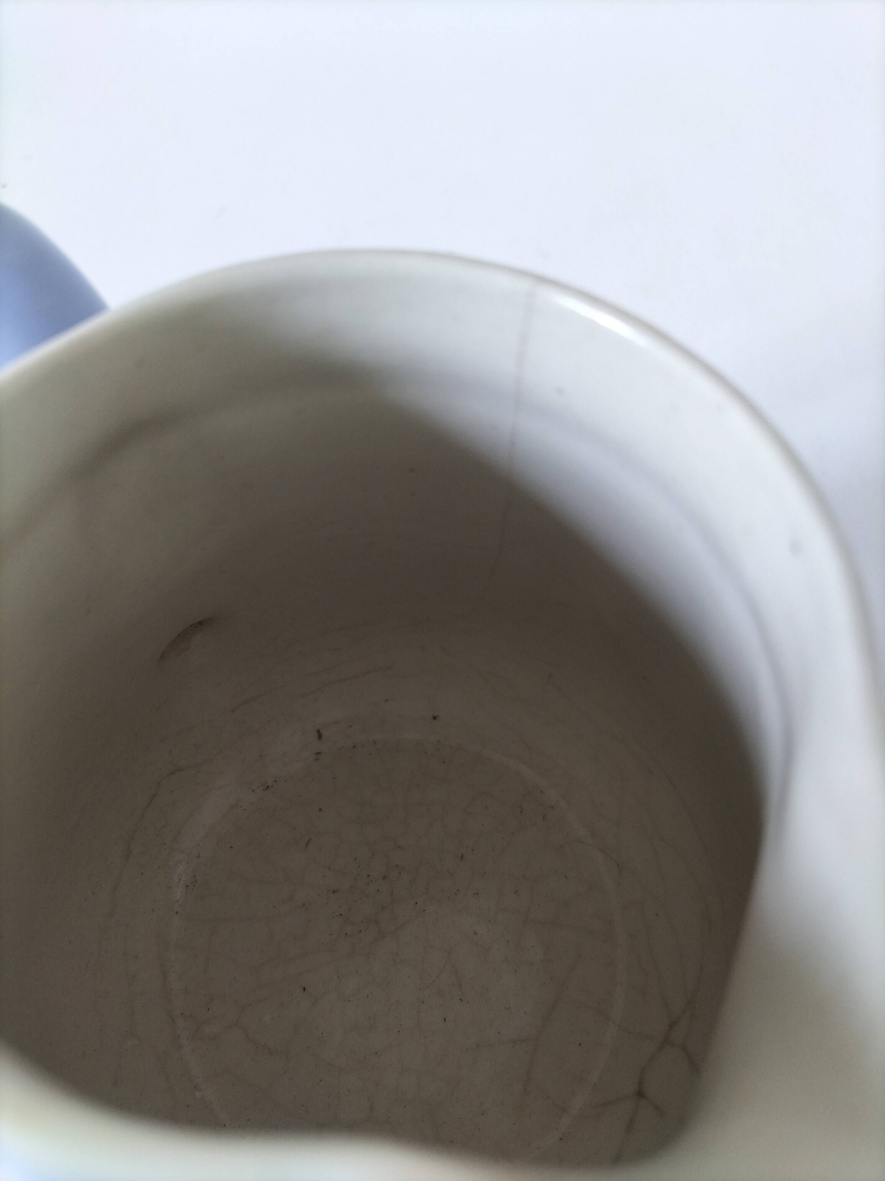 Duo of pastel ceramic milk jugs – Lavender blue & vintage cream