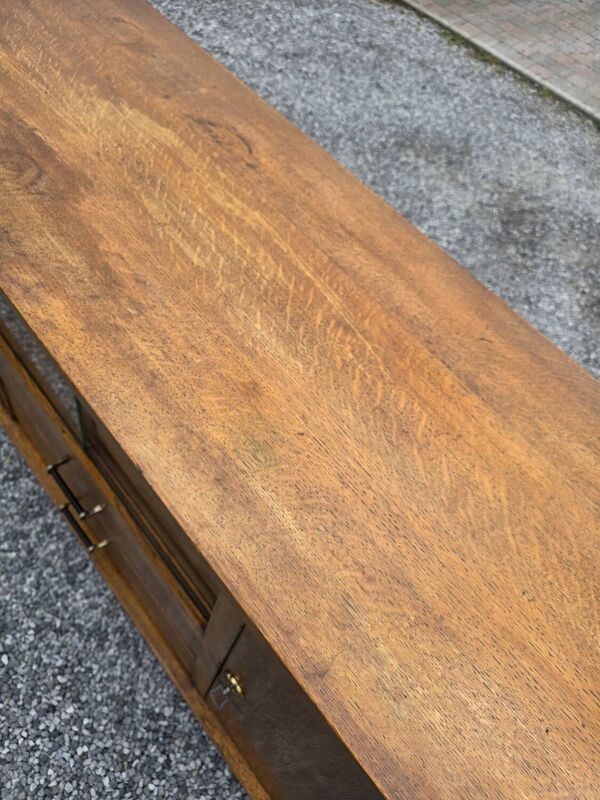 Bahut, buffet en chêne, années 1960