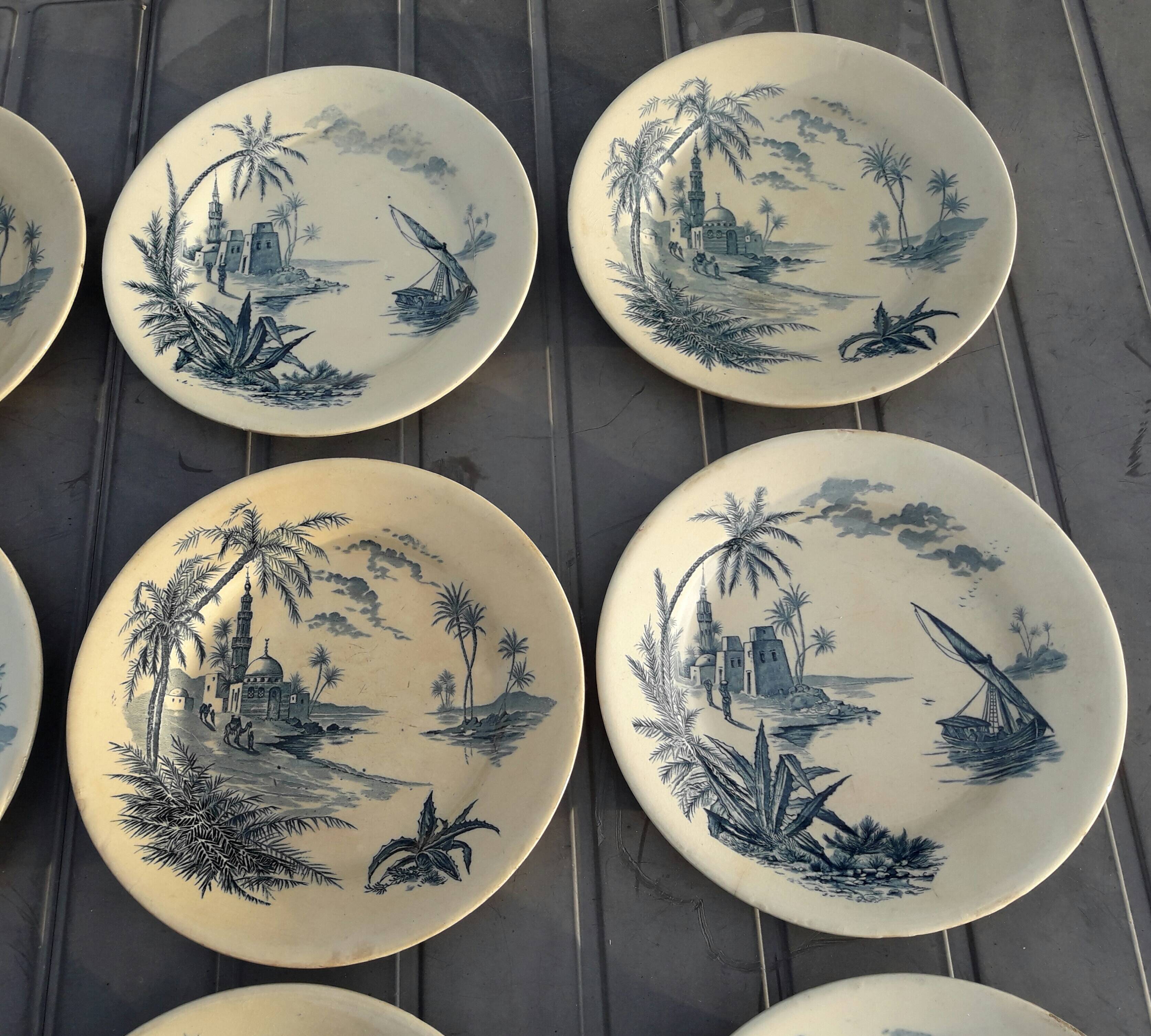Gien earthenware service, Vues d'Orient model, 21 pieces, late 19th century